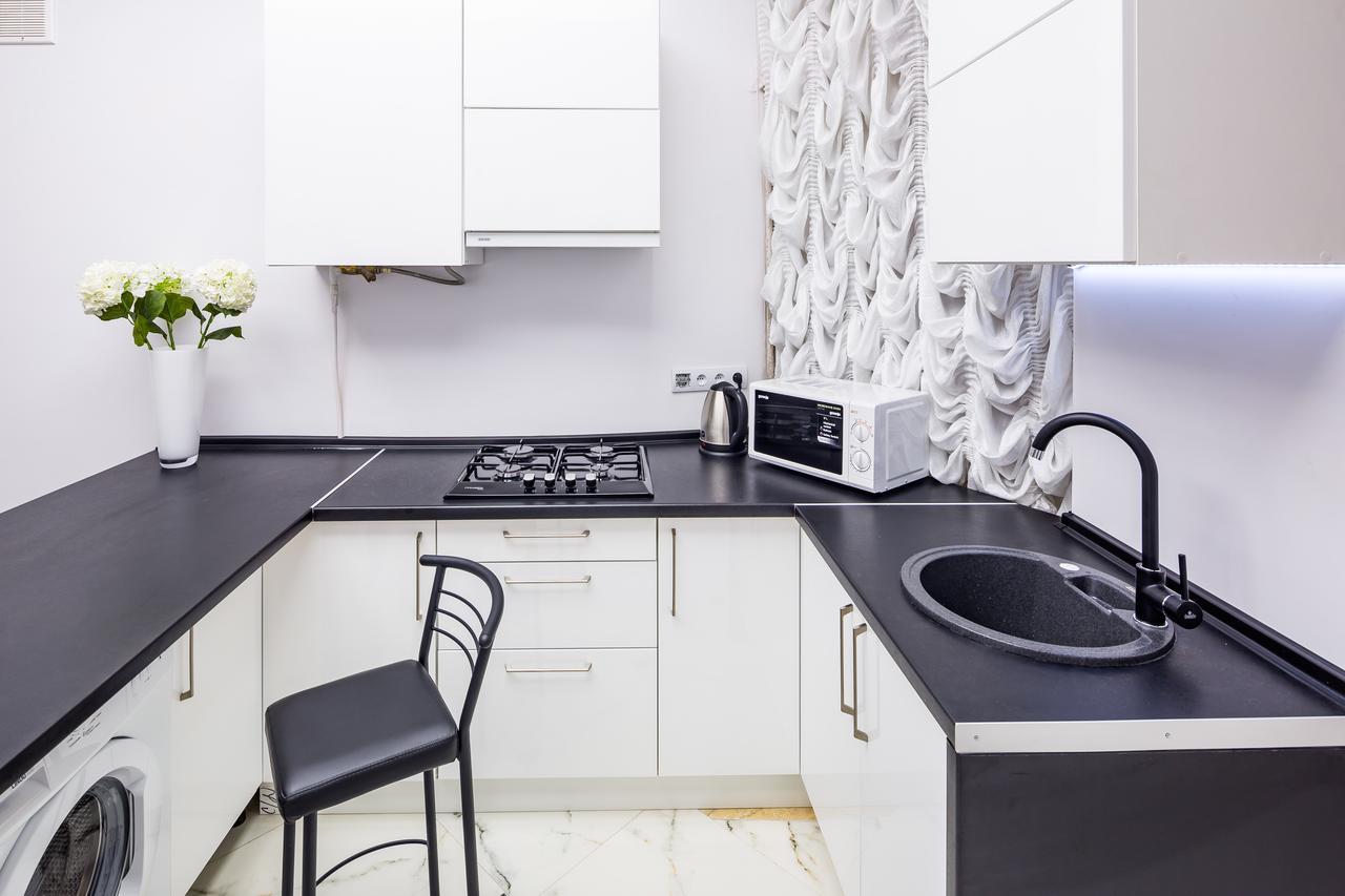 Designer Apartment Зі Світлом! Lviv Exterior photo